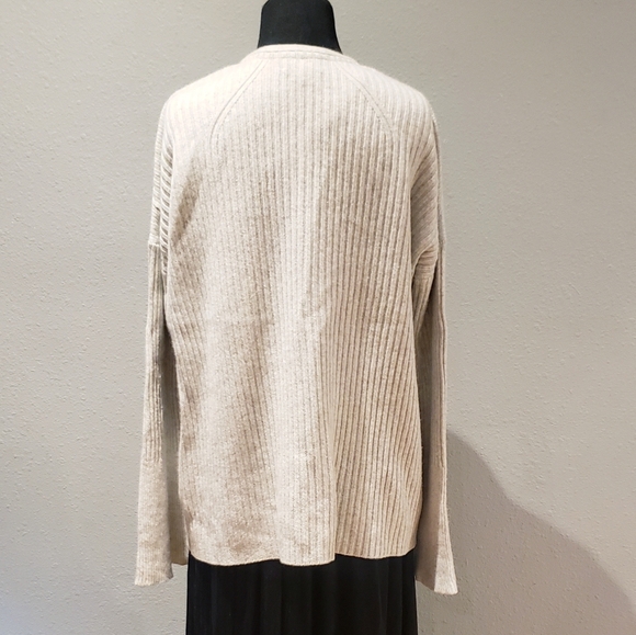 Rag & Bone - Ribbed Bell Sleeve Cashmere Sweater - Picture 8 of 9